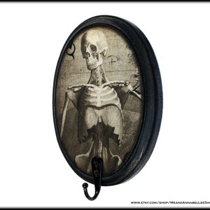 Skeleton Wall Hook | Macabre Black Wooden Hanger | Goth Home Decor | Gothic Key Hook | Door Hook | Halloween