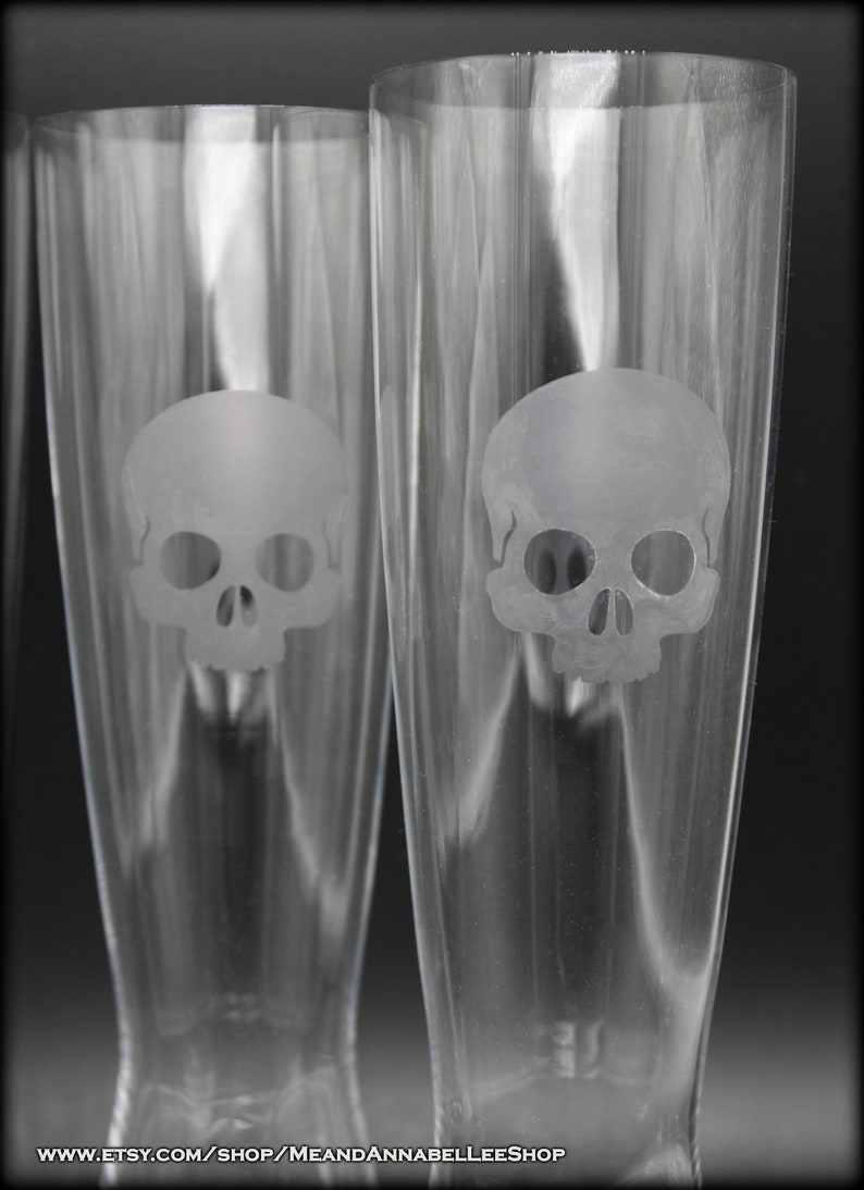 Set of 4 Skull Etched Pilsner Beer Glasses Gothic Glassware Etsy