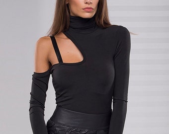 Maglione con spalle scoperte, maglione a collo alto, top nero da donna, abbigliamento taglie forti, camicetta di cotone, top cyberpunk, top gotico, abbigliamento Steampunk