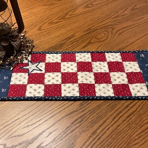 Americana Primitive Farmhouse Table Runner Item #1905