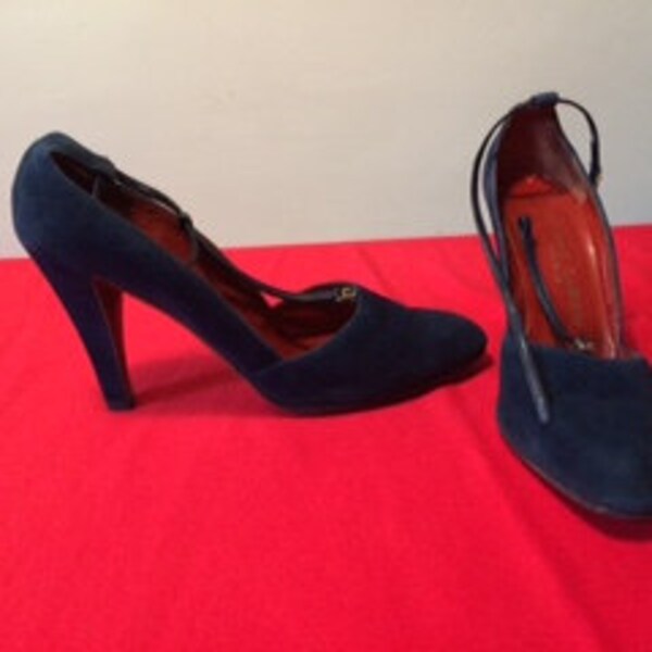 Chaussures en daim Pierre Cardin