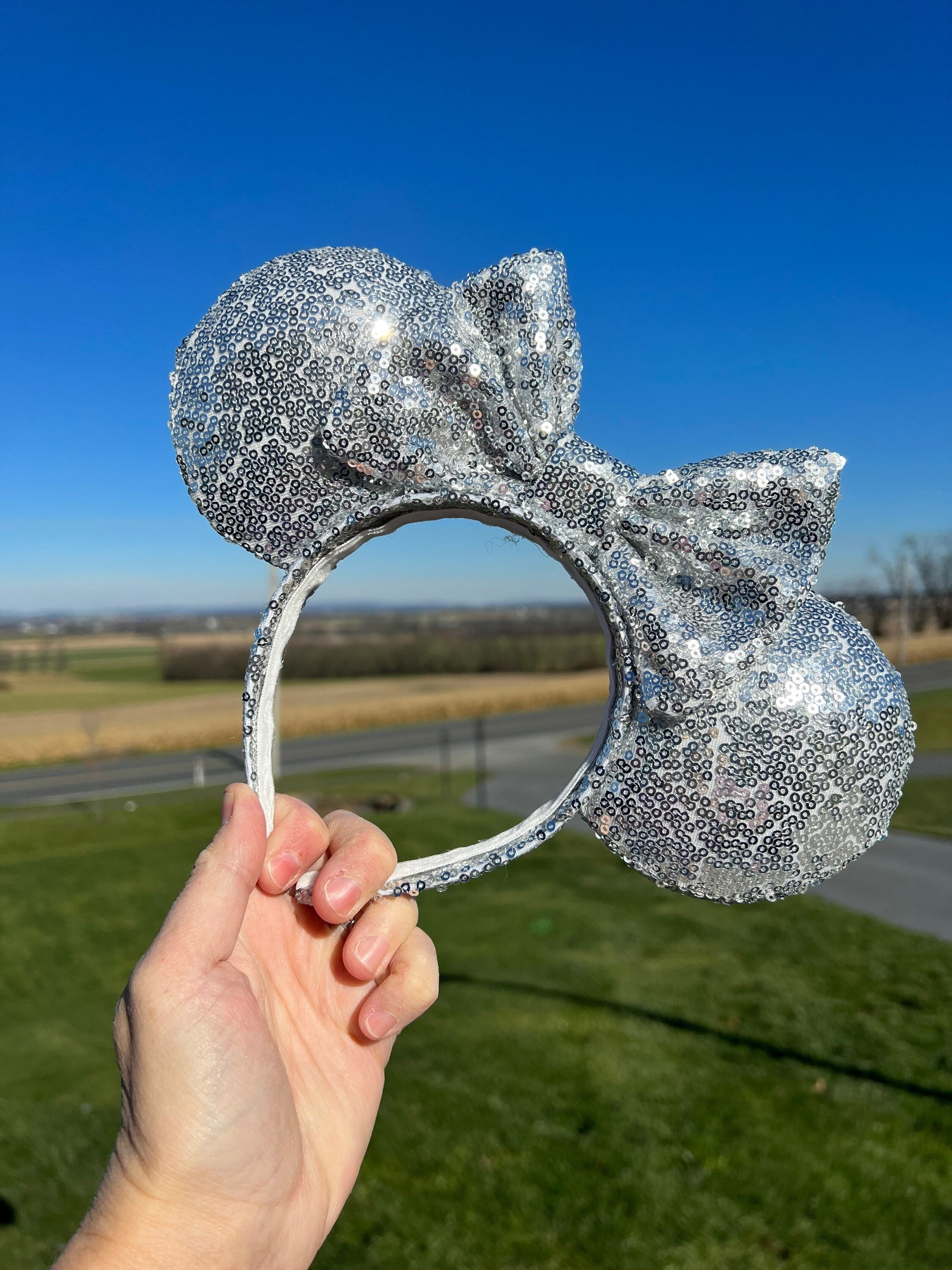 Minnie Mouse Silver Sequin Ears Headband New Silver Sequin Minnie Mouse Rhinestone Ear Headband  main image 4