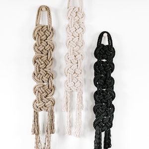Fiber Art &quot;Scala&quot; MACRO WEAVE-Macrame Wall Hanging, Textile Fiber Knot Art, Fringe Scandi Style, Bohemian Accent, Macrame Rope Art