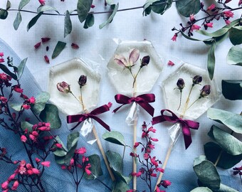 Set of 10  hexagon wedding favors, apple plum bud, wine old dark pink burgundy edible flower lollipops, girl pink birthday party favor