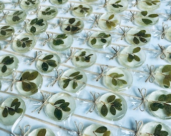 50 bohemian wedding favours, edible flower lollipops