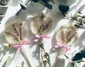 Blush pink wedding favor, wild one Set of 10 wild forest edible flower Heather lollipop, wild birthday party favor, foodie gift, sucker