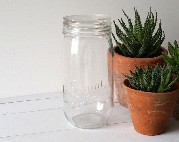 Vintage French glass preserving jar 'Le Parfait'