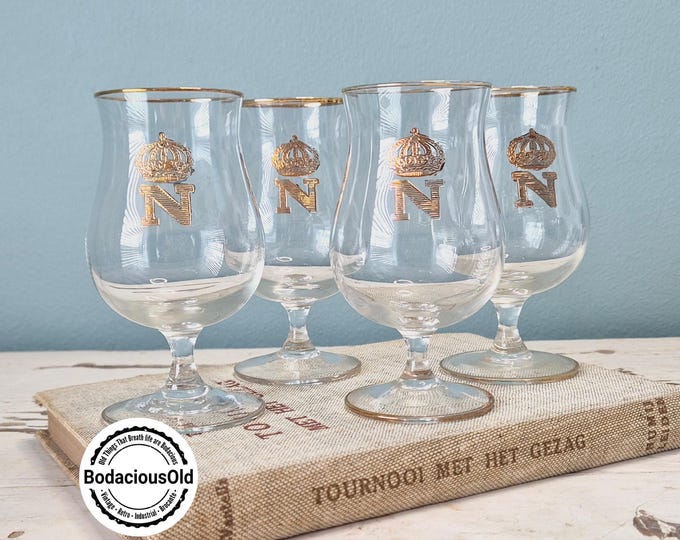Set of 4 vintage Napoleon cognac glasses with gold details, elegant retro barware