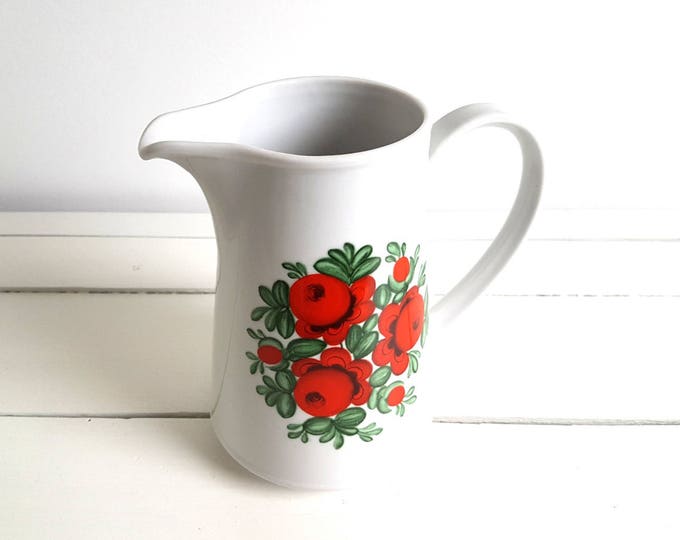 Vintage water pitcher / jug 'flowers'