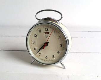 Old alarm clock off white 'Diamond'