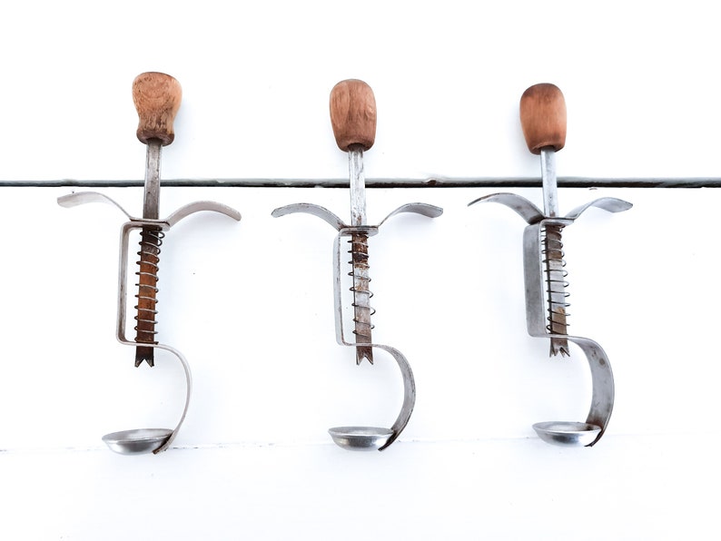 Vintage Cherry Stoner Old Fashioned Cherry or Olive Pitter Etsy UK