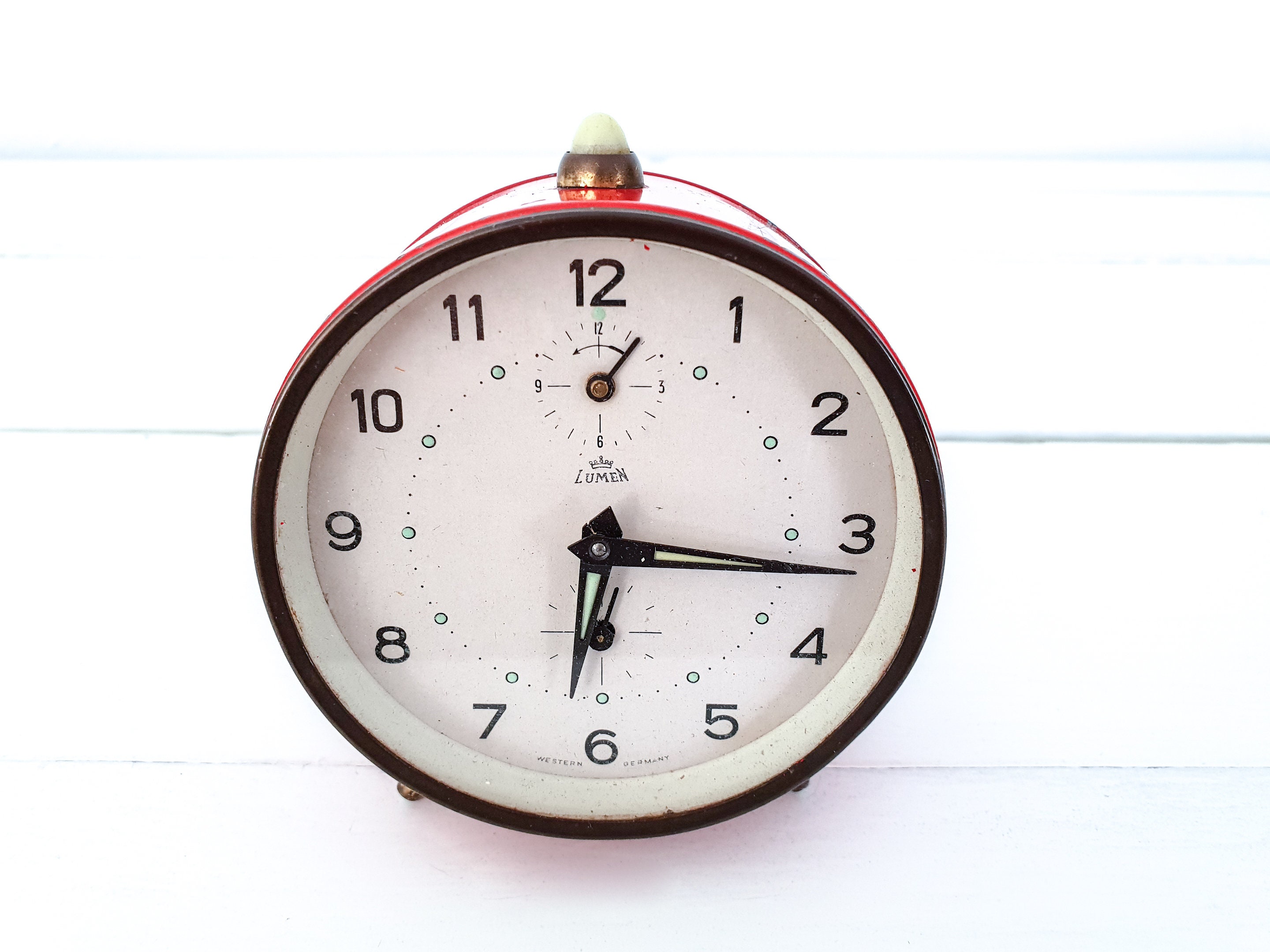 red alarm clock old fashioned red alarm clock old fashioned
