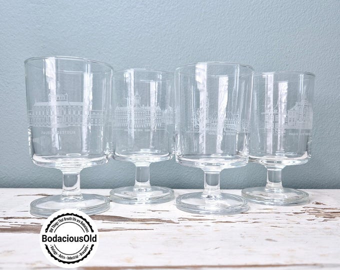 Vintage Glasses with Engraved Dutch Palaces | Unique Set from ca. 1970-1980