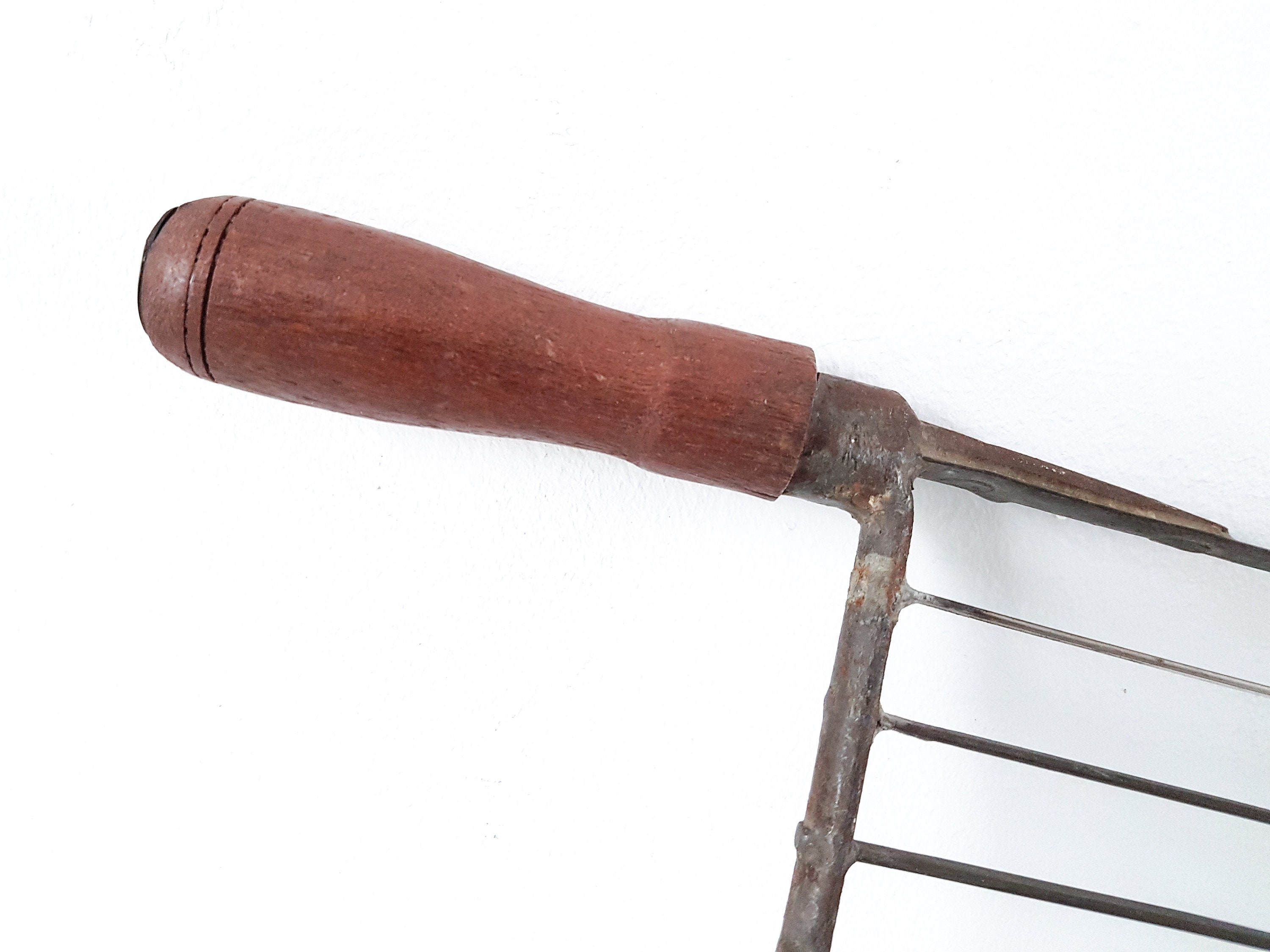 Antique vintage cheese curd cutter/slicer • vintage cheese maker tools