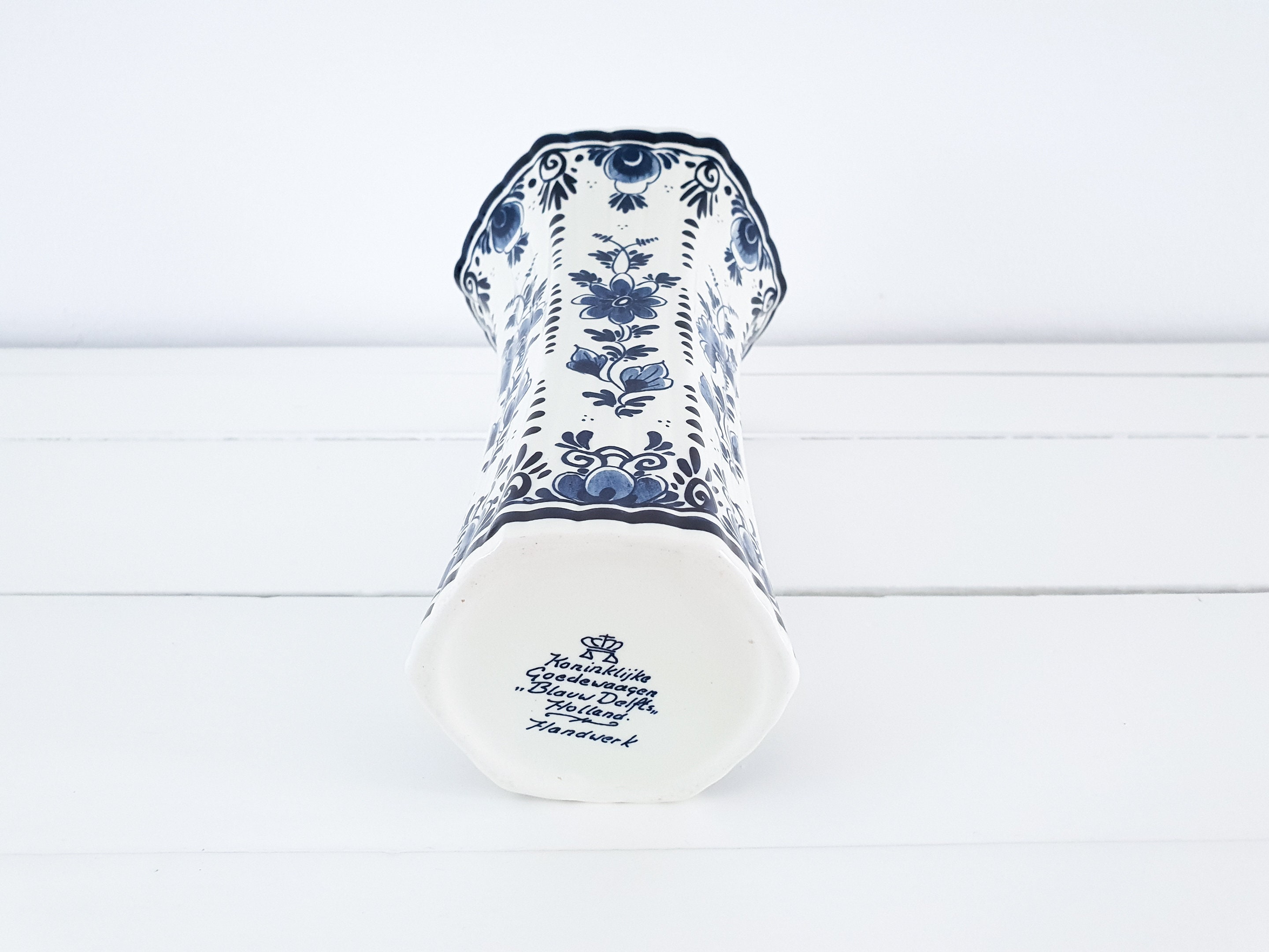 Delft blue ceramic vase by Royal Goedewaagen Holland • Delft decorative