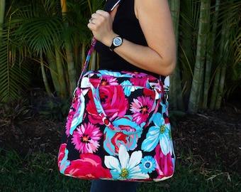 The Wayfarer - A Travel Tote Bag PDF Sewing Bag Pattern Pattern includes two sizes RLR Creations