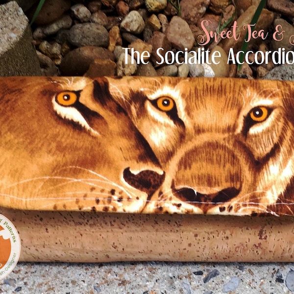 Socialite Accordion Wallet (aka the Larger Limelight) PDF Pattern -  RLR Creations