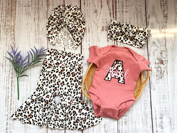 Personalized Leopard Bell bottoms and turban set, Baby Girl Coming Home Outfit, Newborn Girl Hospital Outfit, Cheetah Bell bottoms, Leggings