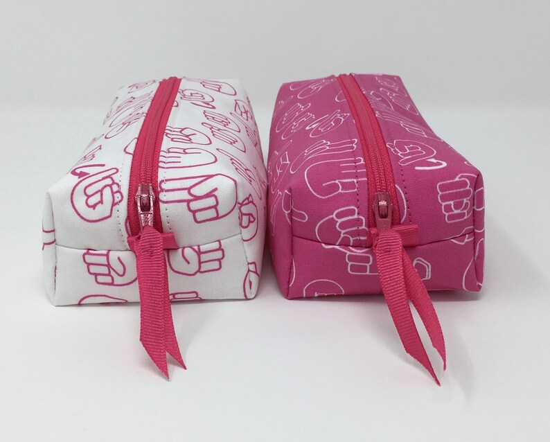 ASL Great Gift! print Pencil Cases and Change Purses Pink /& White American Sign Language
