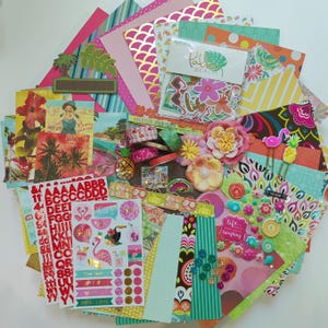 Paquete My Mind's Eye PALM BEACH - 50 hojas de cartulina 6x6, 40 troqueles, 9 tarjetas de diario, 5 cintas Washi, pegatinas, efímera - Playa, Tropical