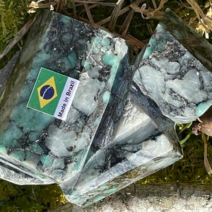 Raw Emerald, 13 Oz, Vivid Green, Emerald, Stone of Luck, Love & Wisdom, Heart Chakra, Brazil Emerald, Emerald Crystal Cluster, EDM1/8