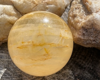 Golden Healer Sphere, Golden Healer Hematoid Sphere, Ständer, Crystal Sphere, Solaris Quartz, Madagascar Golden Healer, Alle Chakren, PHG3/19