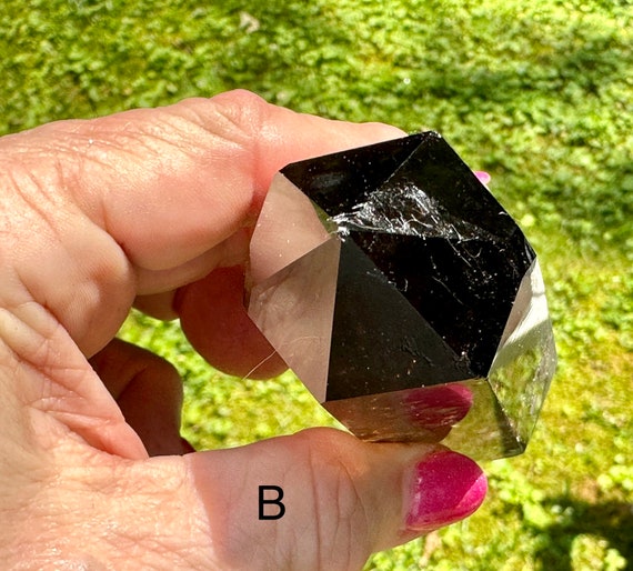 大きなポイント！両端が尖ったスモーキークォーツポイント、お好みで