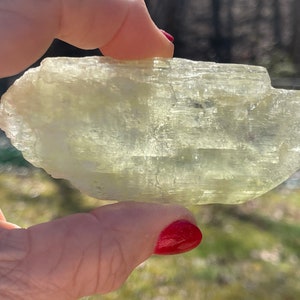Excellent Clarity!  XL Pakistan Kunzite, Kunzite Crystal, GK4/30, Green Kunzite, Clear Kunzite, Raw Kunzite, Rough Kunzite