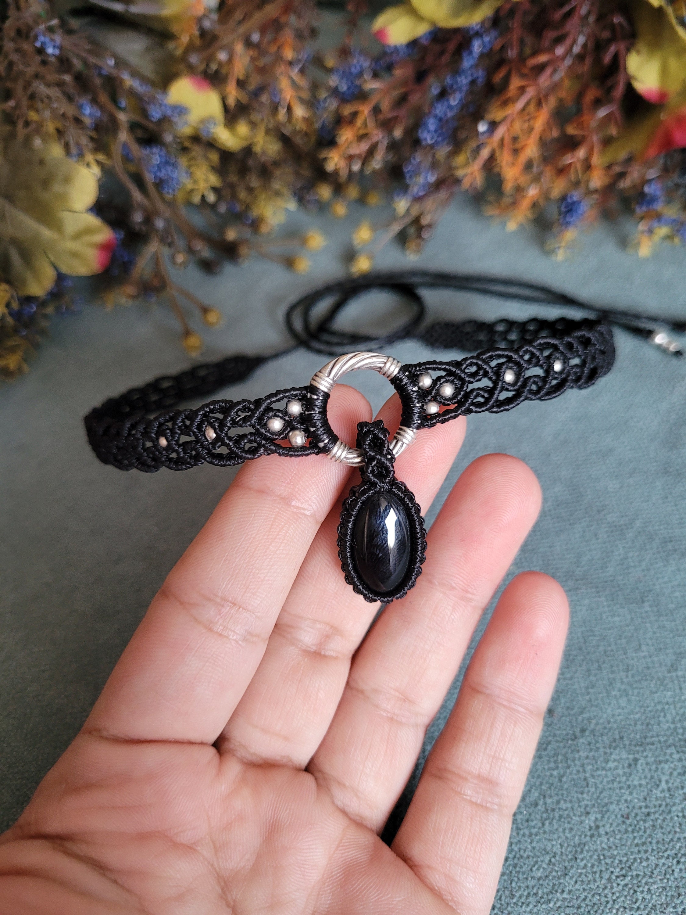 Choker macrame sales