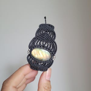 Labradorite macrame bracele, cuff macrame bracelet,gemstone beaded bracelet