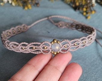 Macrame choker necklace with labradorite, macrame tiara with labradorite