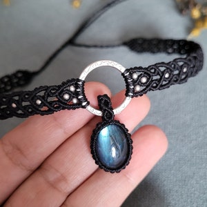 Macrame choker necklace with labradorite stone,choker necklace with moonstone