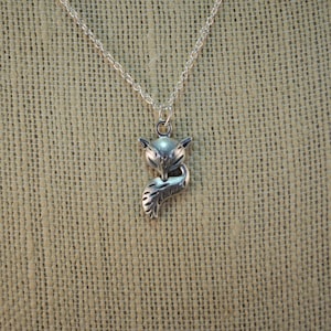 Metal Fox Head and Tail Necklace