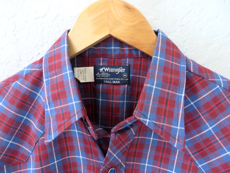 Blue Brick Red White Plaid Blue Snap Buttons Curved Hem 80s Western WRANGLER Tall Man Cowboy Shirt Size M Chest 44 Made in USA