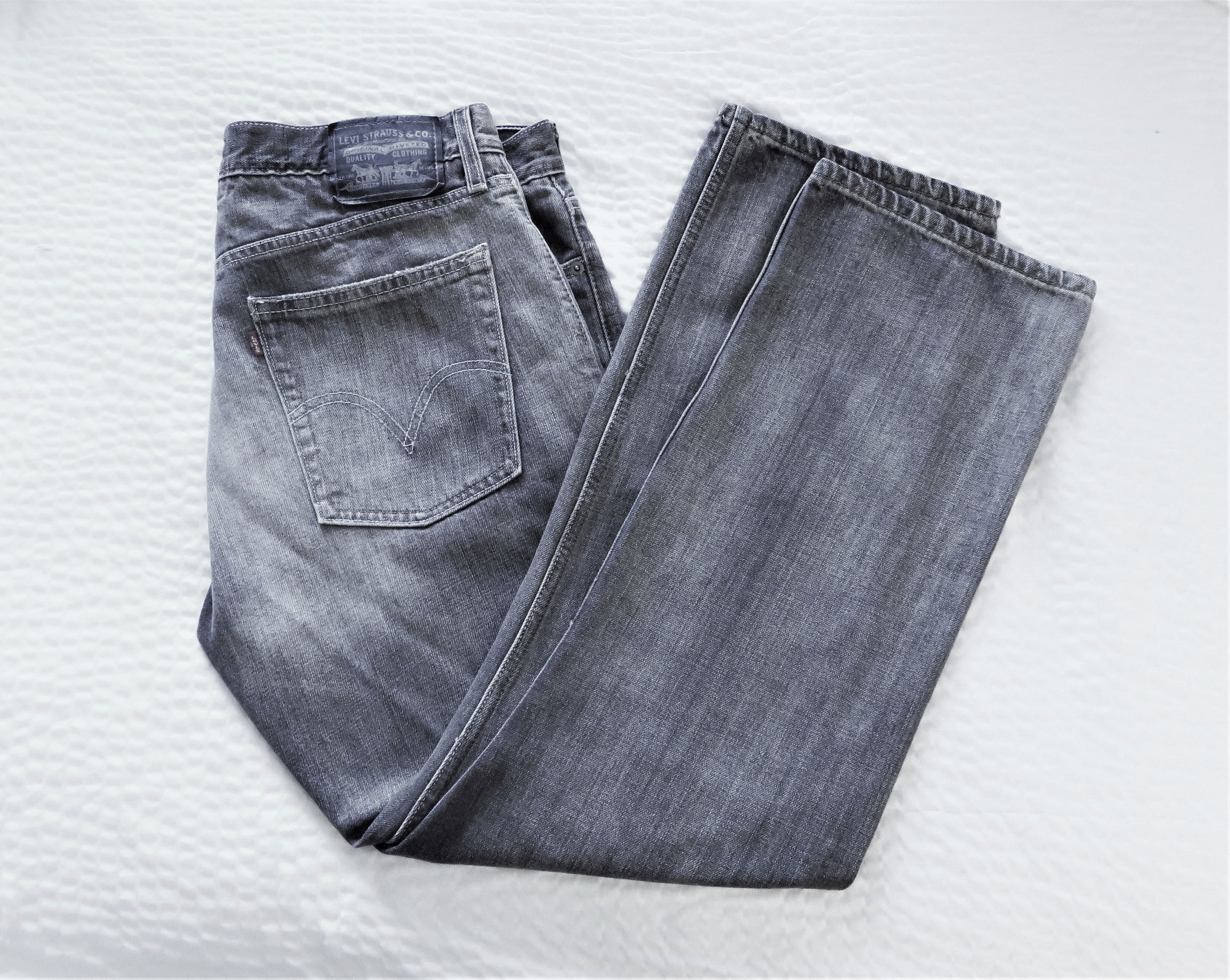 36x31 Vintage Black Label LEVIS 514 Faded Gray Denim Blue Jeans Slim Fit Straight Leg Levi Strauss Red Tab Batwing Hip 48 Mens Womens Unisex - Etsy 36x31 Vintage Black Label LEVIS 514 Faded Gray Denim Blue Jeans Slim Fit Straight Leg Levi Strauss Red Tab Batwing Hip 48 Mens Womens Unisex - Etsy