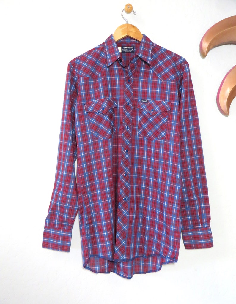 Blue Brick Red White Plaid Blue Snap Buttons Curved Hem 80s Western WRANGLER Tall Man Cowboy Shirt Size M Chest 44 Made in USA