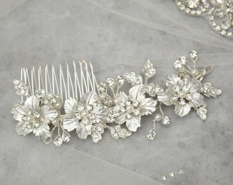 Silver Floral Bridal Hair Vine Comb-Wedding Flower Hairstyle Accessory-Bridesmaids Vintage Style Floral Hair Vine Hair Jewellery