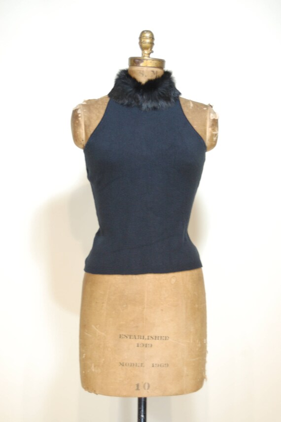 Fur-trimmed halter top, keyhole back