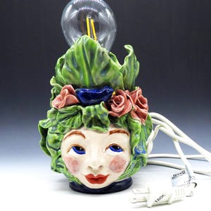 Garden girl lamp