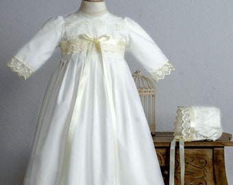 Taufkleid mit Mütze in creme, Baby*Junge*Mädchen, Gr. 56, 62, 68, 74, 80, 86, Baumwollbatist