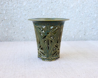 OOAK  stoneware pot. Firing at 1250 degrees Celsius Neofinetia pot  Orchid pot for Orchid planter for Flower pot Ceramic plant pot