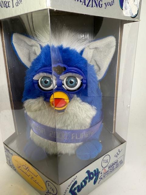 ハズブロ・トイズ 2000年 ミレニアム ファービー/モデル 70-894 新品