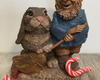 1997 Clean Sweep Gnome/Tom Clark/Tim Wolfe/Retired New Year Wood Spirit