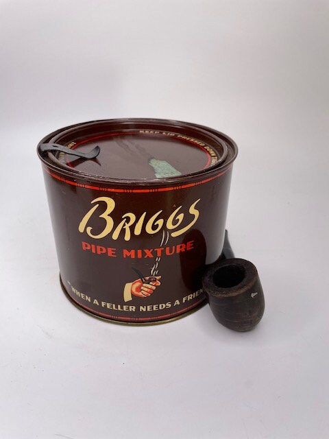 briggs pipe mixture tobacco tin 1950s Briggs Pipe Mixture Tin/p. Lorillard Tobacco briggs pipe mixture tobacco tin 1950s Briggs Pipe Mixture Tin/p. Lorillard Tobacco