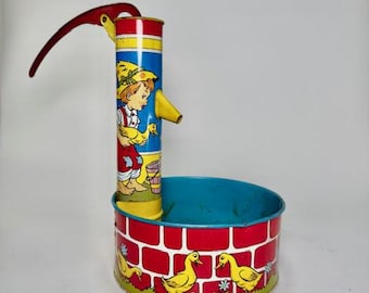 1950s Ohio Art Sand Pump Toy/Farm/Animal Collectible