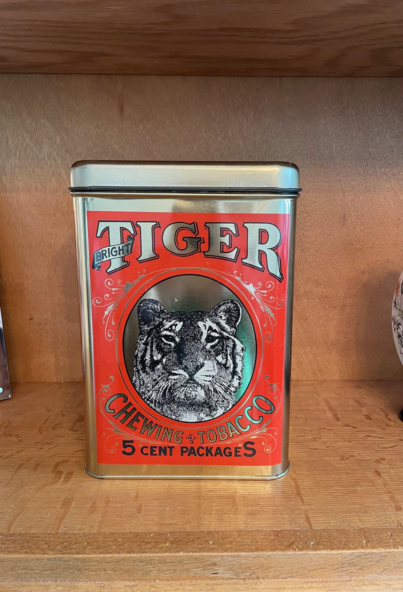 1950s Tiger Chewing Tobacco Tin/tobacciano/cheinco/man Cave - Etsy