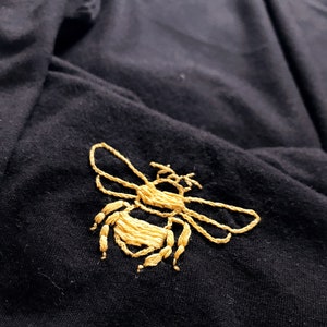 Bee Embroidery T-shirt image 5