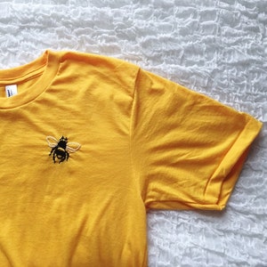 Bee Embroidery T-shirt image 6