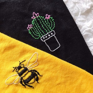Bee Embroidery T-shirt image 4