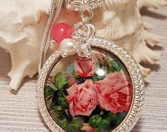 Old World Beauty - Romantic Style Cabochon Necklace
